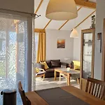 Сasa de vacaciones G8 Freistehendes Mit Gartenhaus By Interhome